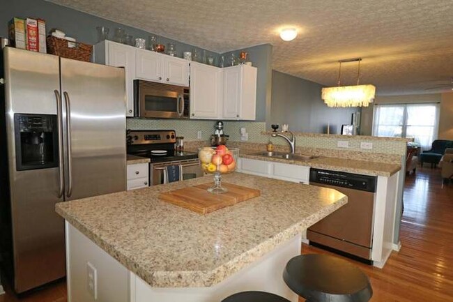 Foto del edificio - 5967 Canyon Creek Dr