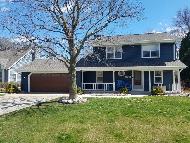 Building Photo - 3988 Elaines Way