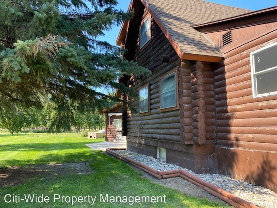 1 br, 1 bath House 16563 Sioux Conifer Rd House Rental in Watertown, SD