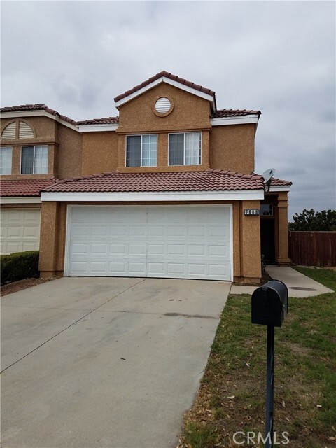Foto principal - 7688 Broadmoor Pl