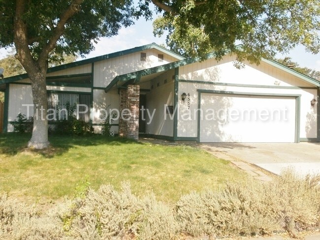 Foto del edificio - 6557 Oakcreek Way