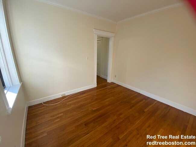 Foto del edificio - 1160 Commonwealth Ave