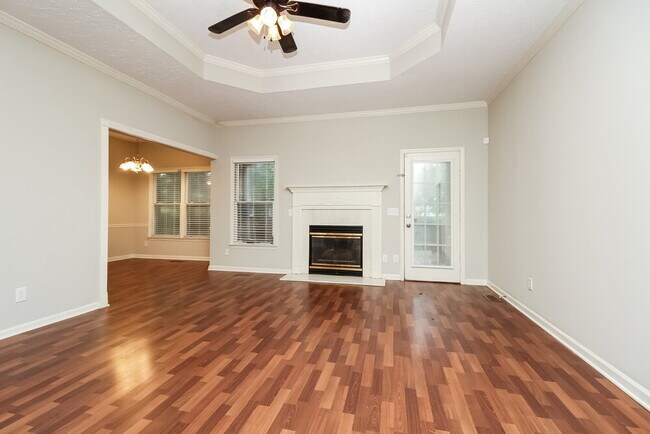 Building Photo - 1802 Cascade Ct