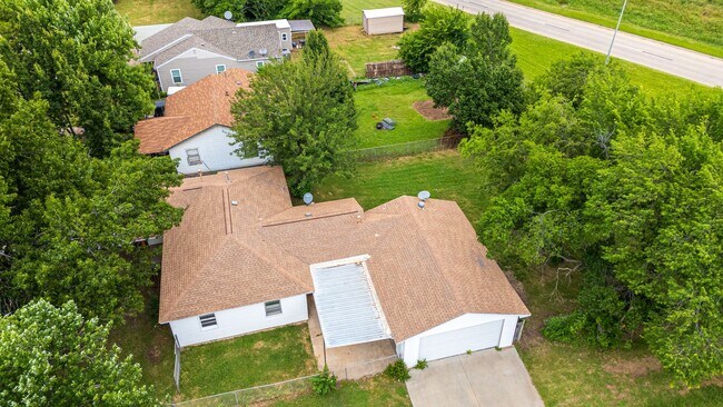 Foto del edificio - Moore Rent to Own Home!