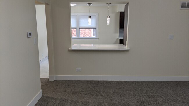 Foto del edificio - 5110 Carol St
