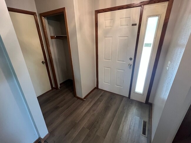 Foto del edificio - 14332 Xenia St NW