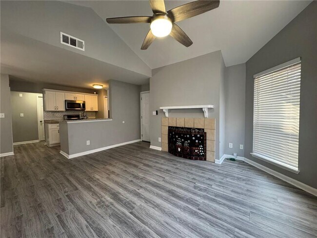 Foto del edificio - 105 Hawkstone Way