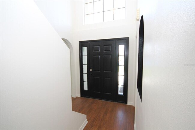 Building Photo - 844 Sun Ridge Village Dr
