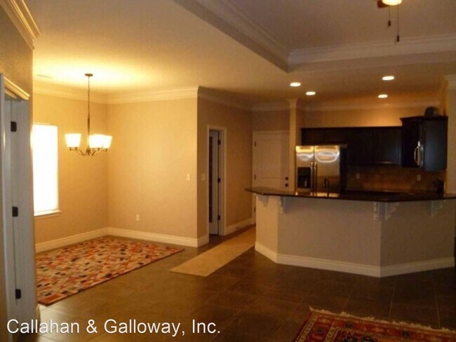 Foto del edificio - 4 br, 2 bath House - 1004 Louisville Drive