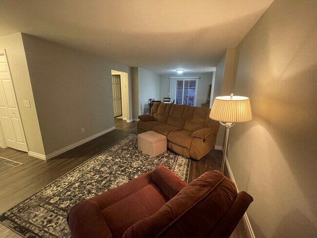 Foto del edificio - 20422 E Wellesley Ave