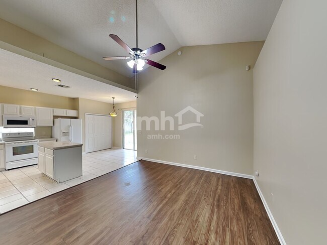 Building Photo - 3228 Abbeyfield Lane