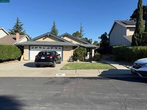 Building Photo - 870 Coral Ridge Cir
