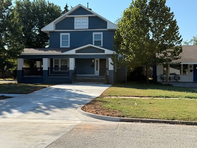 Foto del edificio - Remodeled Charmer in the Urban Core – Fres...