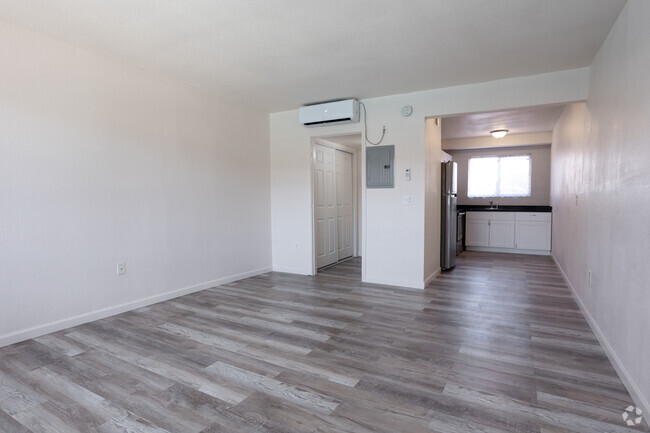 Studio - 400SF - West Wood Village