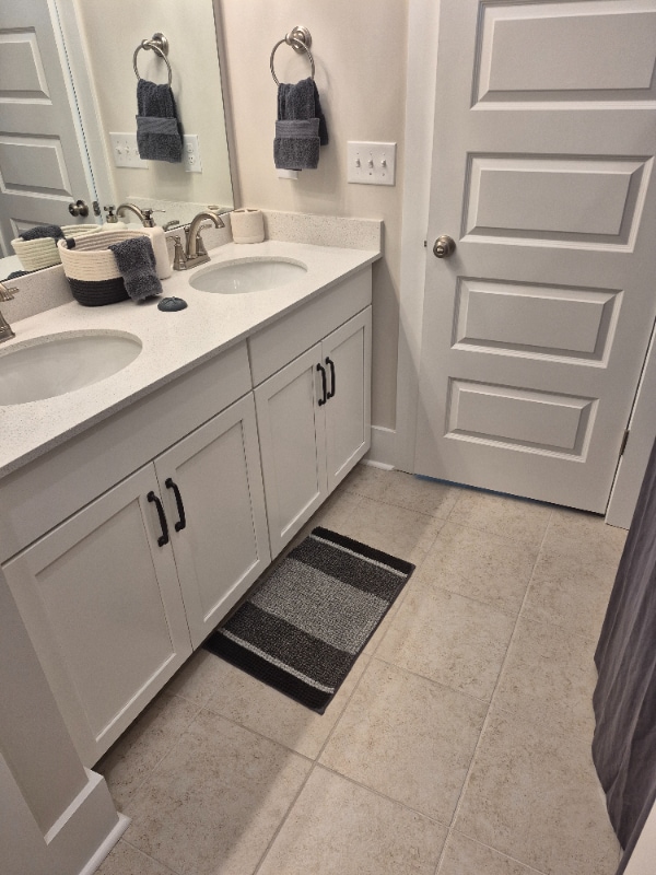 Foto del edificio - 386 Bumble Cir