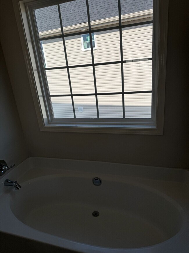 Foto del edificio - 2841 Blackford Pkwy