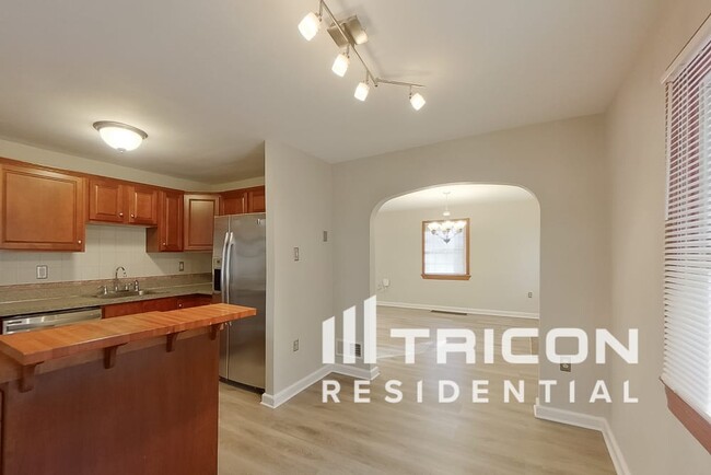 Foto del edificio - 638 Shoemaker Ln