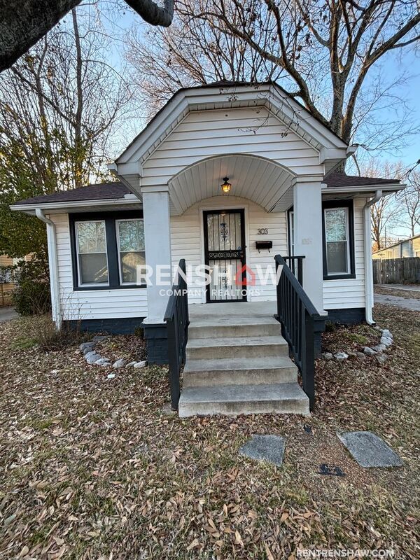 Foto principal - 303 Williford St