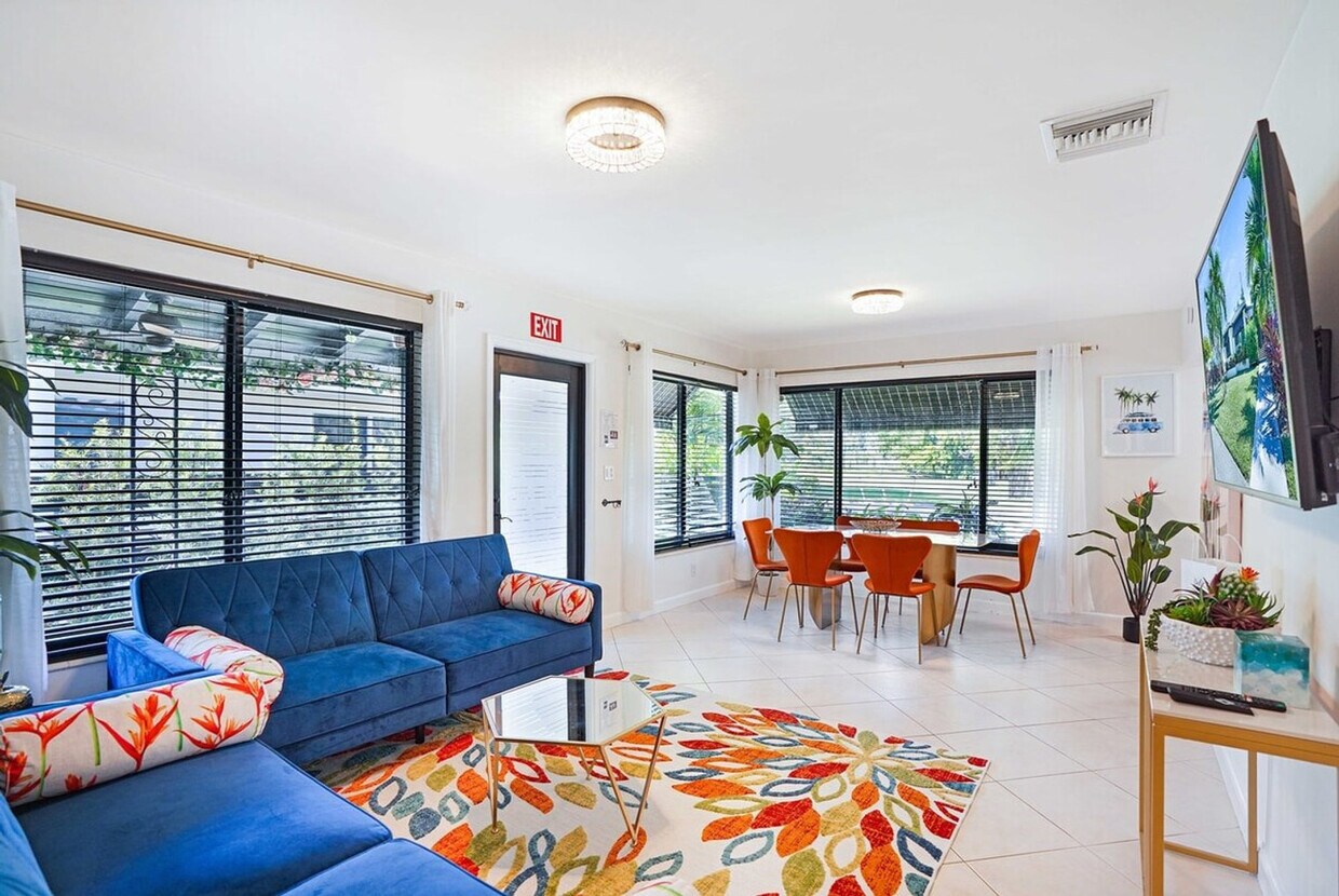 Foto principal - 1445 Tyler St
