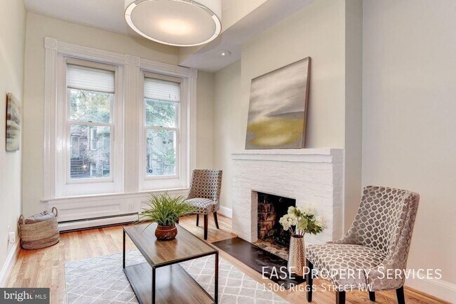 Foto del edificio - 1306 Riggs St NW
