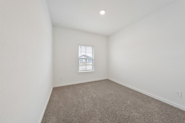 Foto del edificio - 3123 Langley Bnd Ln