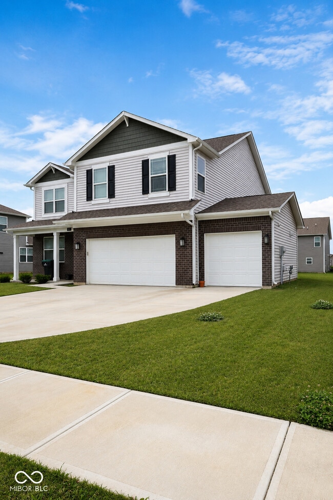 Building Photo - 181 Hobbs Dr