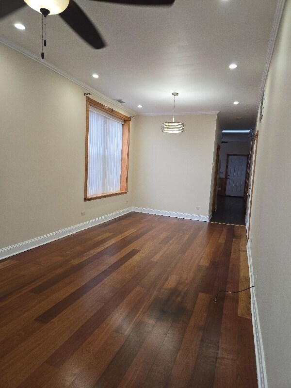 Foto del edificio - 2755 W Augusta Blvd