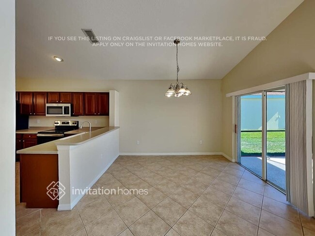 Foto del edificio - 8738 Monterey Bay Loop