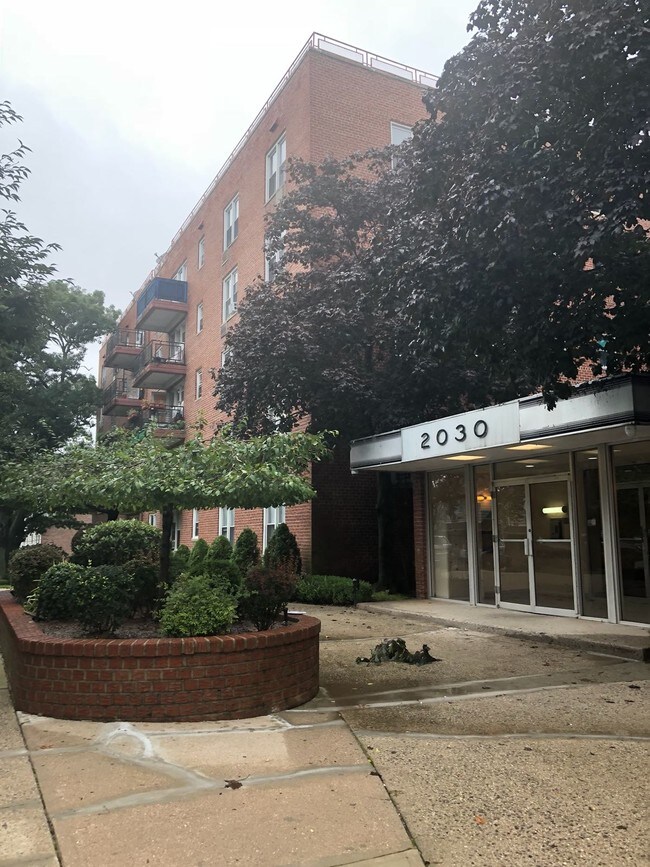 2030 Merle Pl Unit 1C, Staten Island, NY 10305 Condo for Rent in