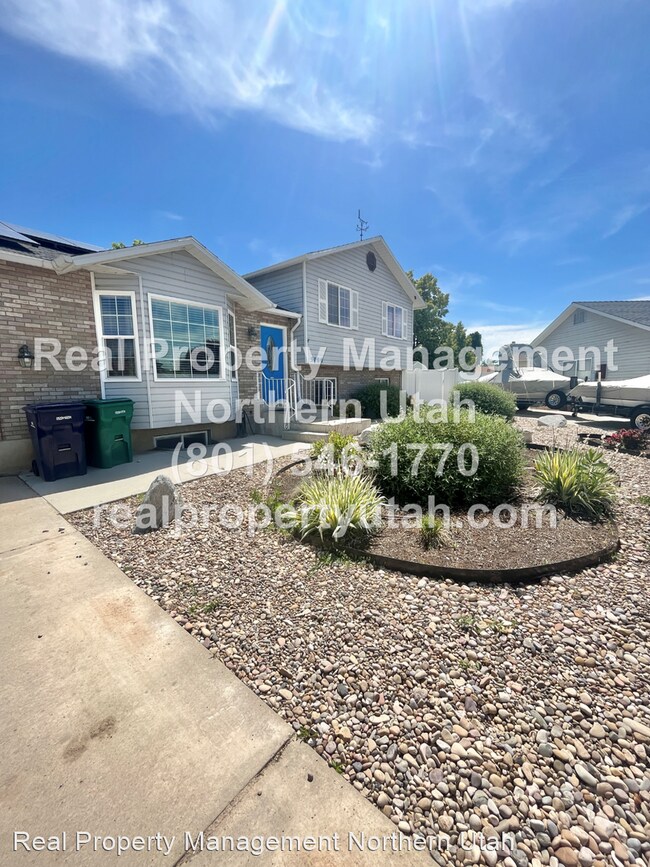 Building Photo - 4 br, 2 bath House - 3780 W. 4900 S.