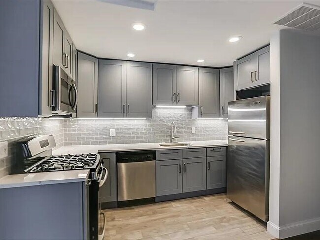 Foto del edificio - 941 JFK Blvd E