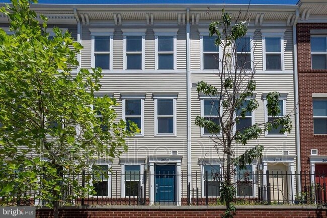 Building Photo - 2604 Stanton Rd SE