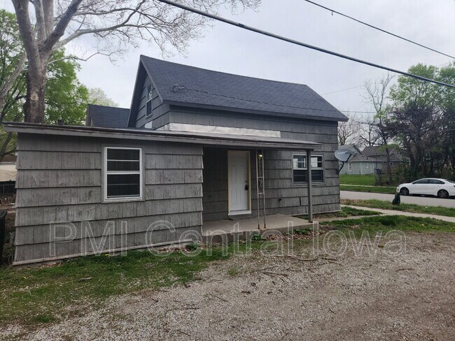 Foto del edificio - 290 E 17th St