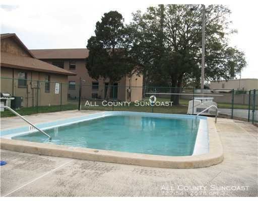 Building Photo - 7000 Burlington Ave N