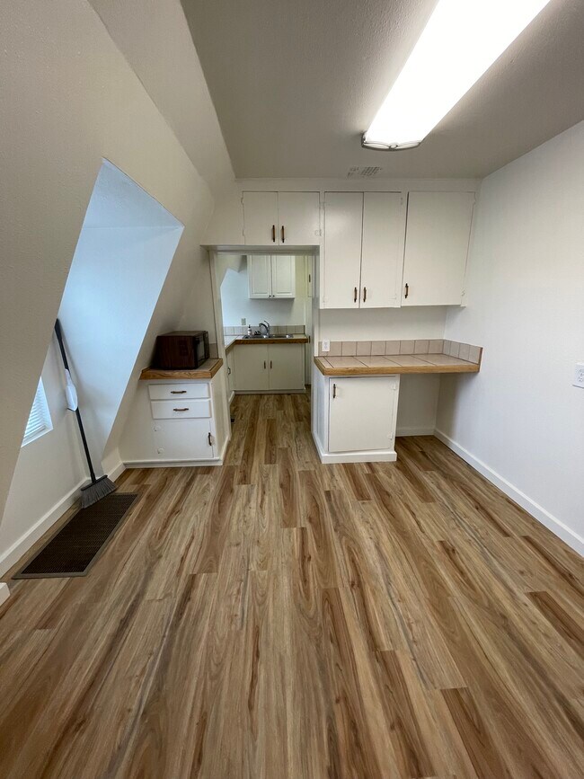 Foto del edificio - 141 7th Ave N