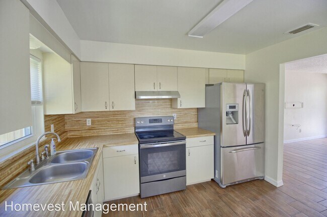 Foto del edificio - 3 br, 2 bath House - 108 E Wallace Street
