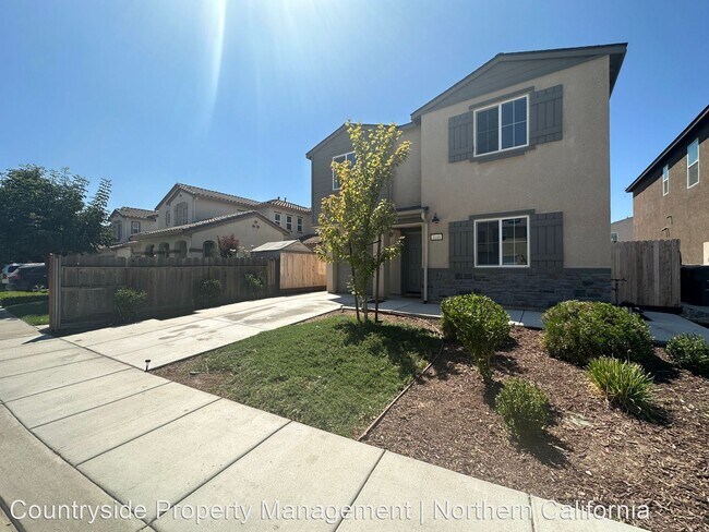 Foto del edificio - 5 br, 2.5 bath House - 3109 Omega Way