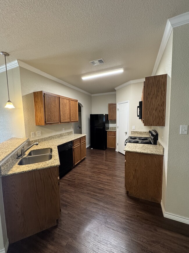 Building Photo - 7216 Hammermill Ln