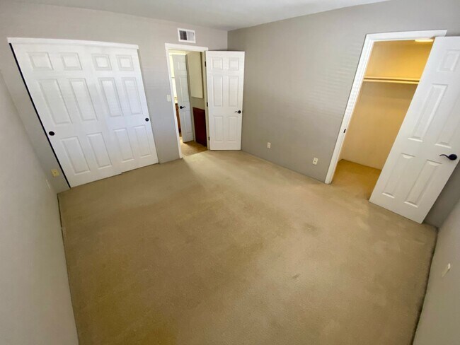 Foto del edificio - Spacious Upgraded One Bedroom Condo in Scottsdale