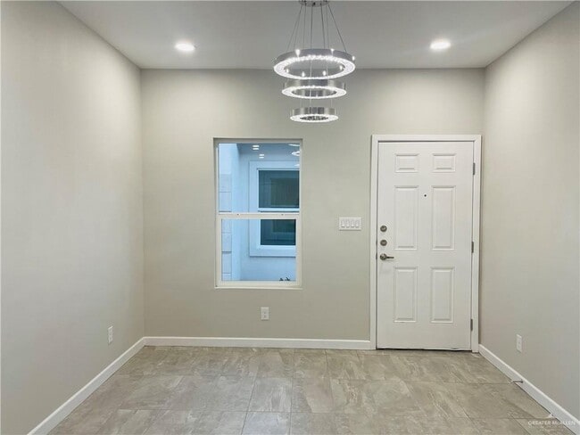 Foto del edificio - 13 Sugar Gdn Dr