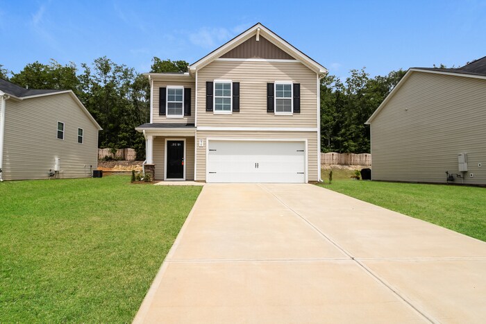 Primary Photo - Beautiful home in Honey Tree