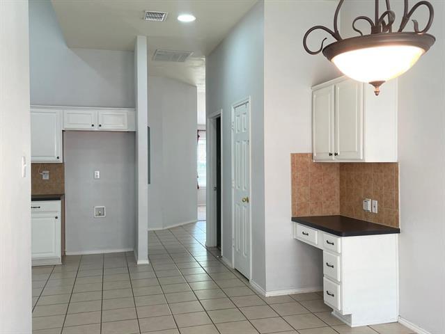 Foto del edificio - 5325 Comanche Wells Dr