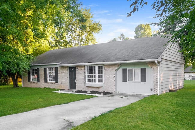 Building Photo - 83 N Wagon Rd