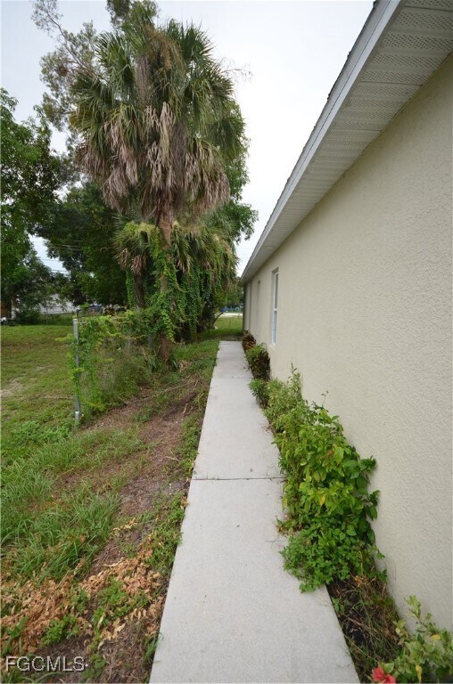 Foto del edificio - 3312 Armstrong Ct