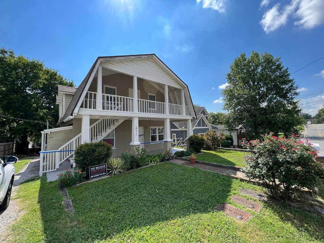 611 S 14th St, Nashville, TN 37206 Townhome Rentals in Nashville TN