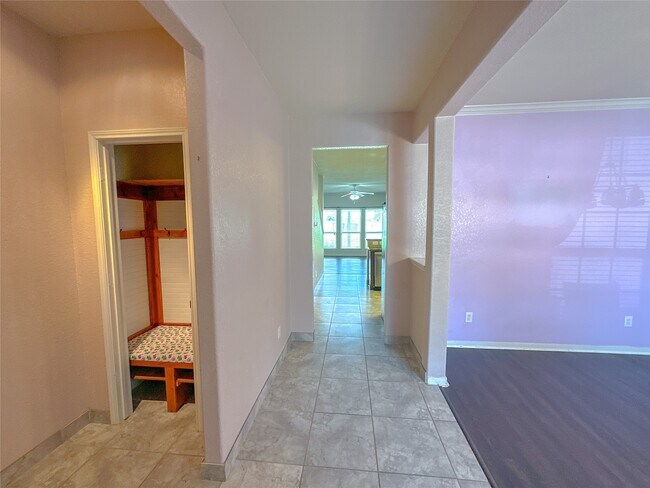 Foto del edificio - 14819 Grove Canyon Ct