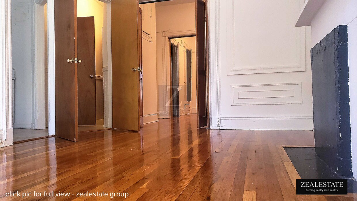 Primary Photo - 357 7th Ave