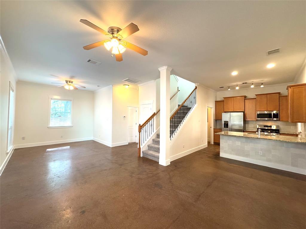 Foto principal - 609 Franklin Blvd