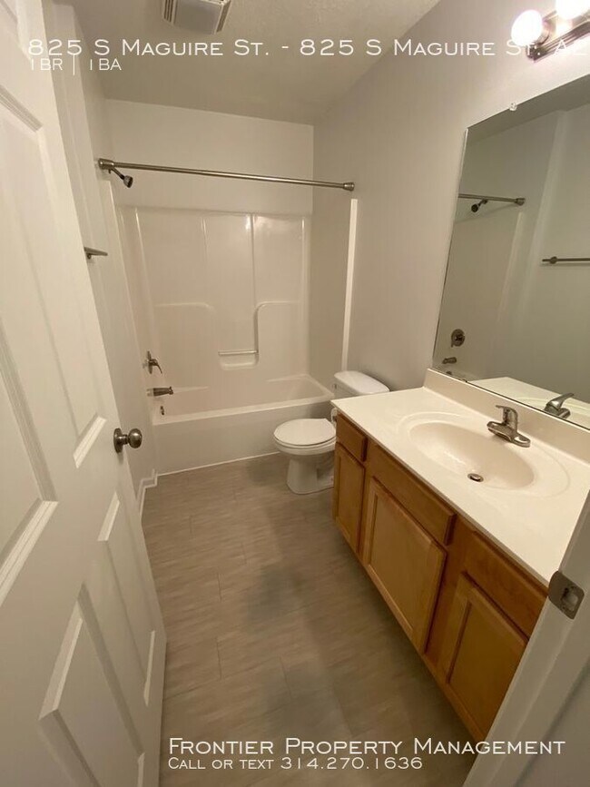 Foto del edificio - NICE 1 Bedroom in Warrensburg