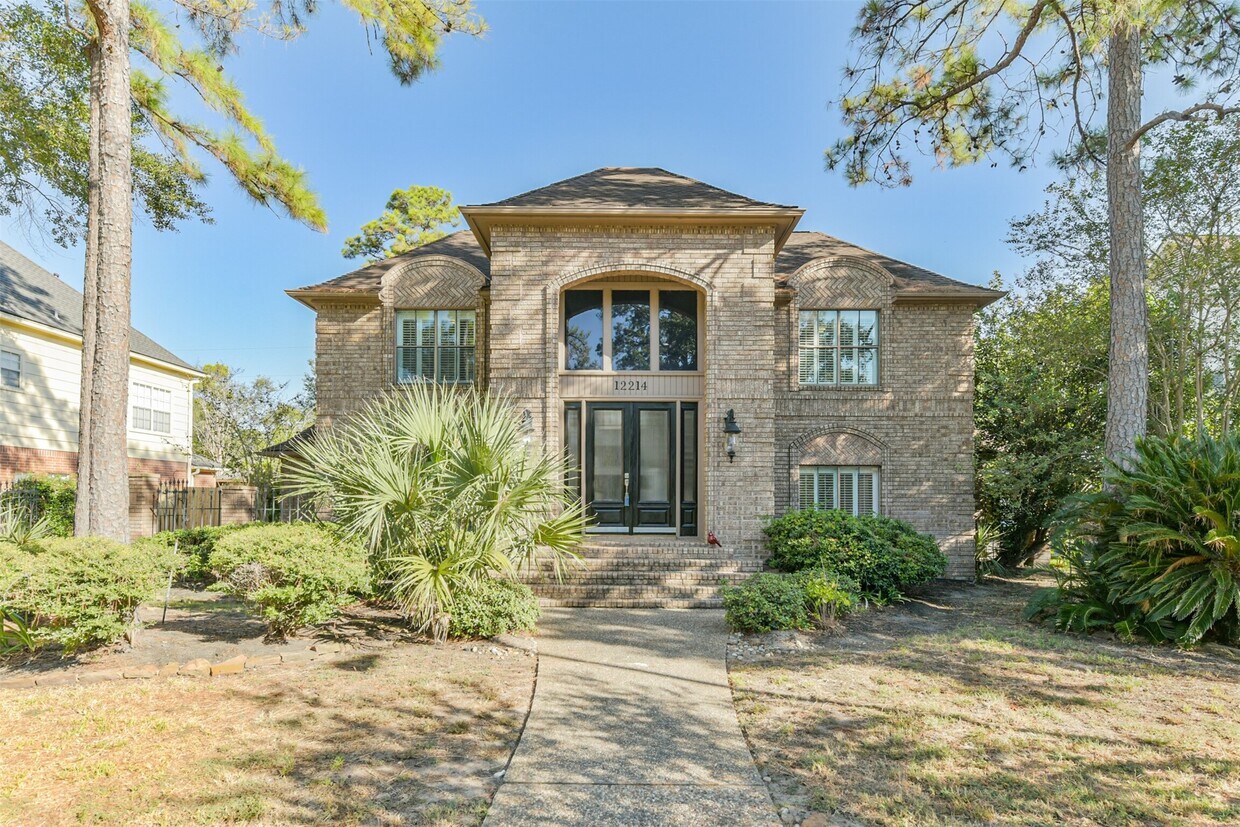 Foto principal - 12214 Cypresswood Dr
